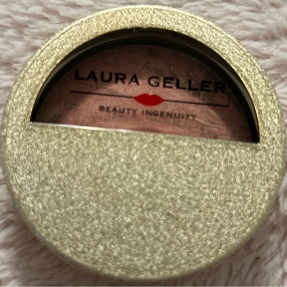 LAURA GELLER Blush -N- Brighten HIBISCUS baked powder 0.32 oz 9 g NEW gold case